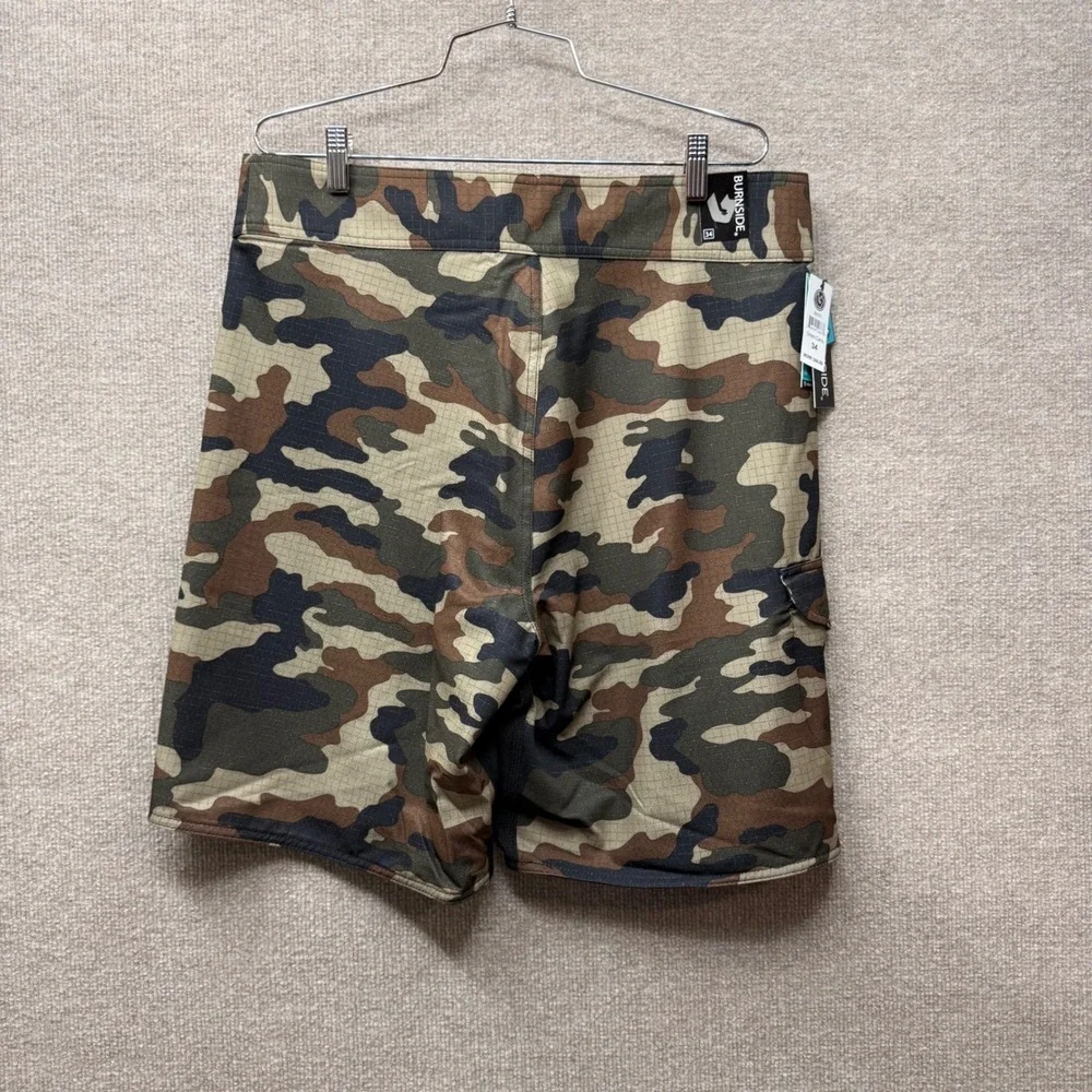 Burnside Mens Green Camo Board Shorts B9371 Stretch Swim Trunks Size 34 NEW NWT